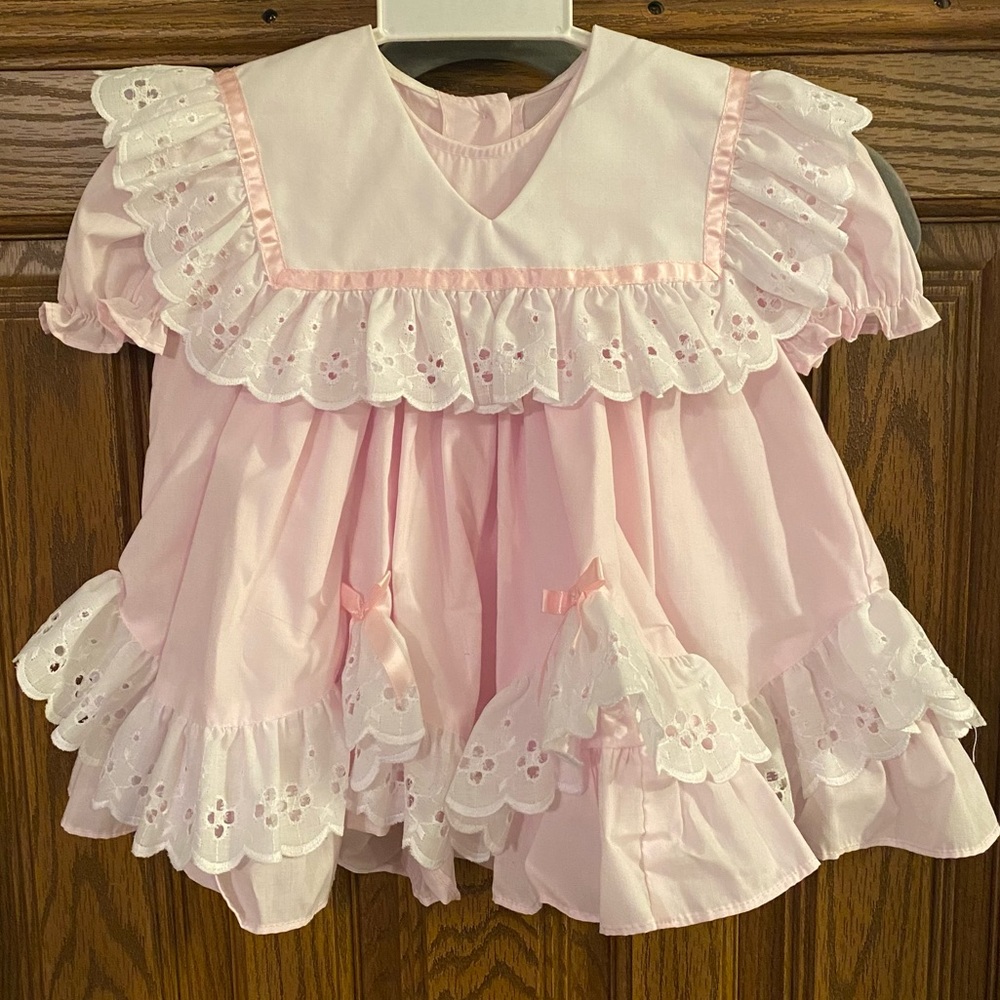 🎀 Two Piece Frilly Dress 🎀